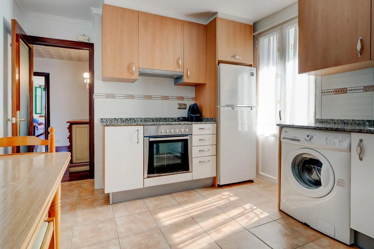 Luminoso Apartamento En Hondarribia Con Terraza, Centro, 3Hb